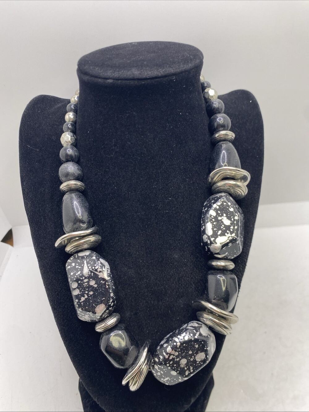 Womens Black Silver Bead Fashion Necklace